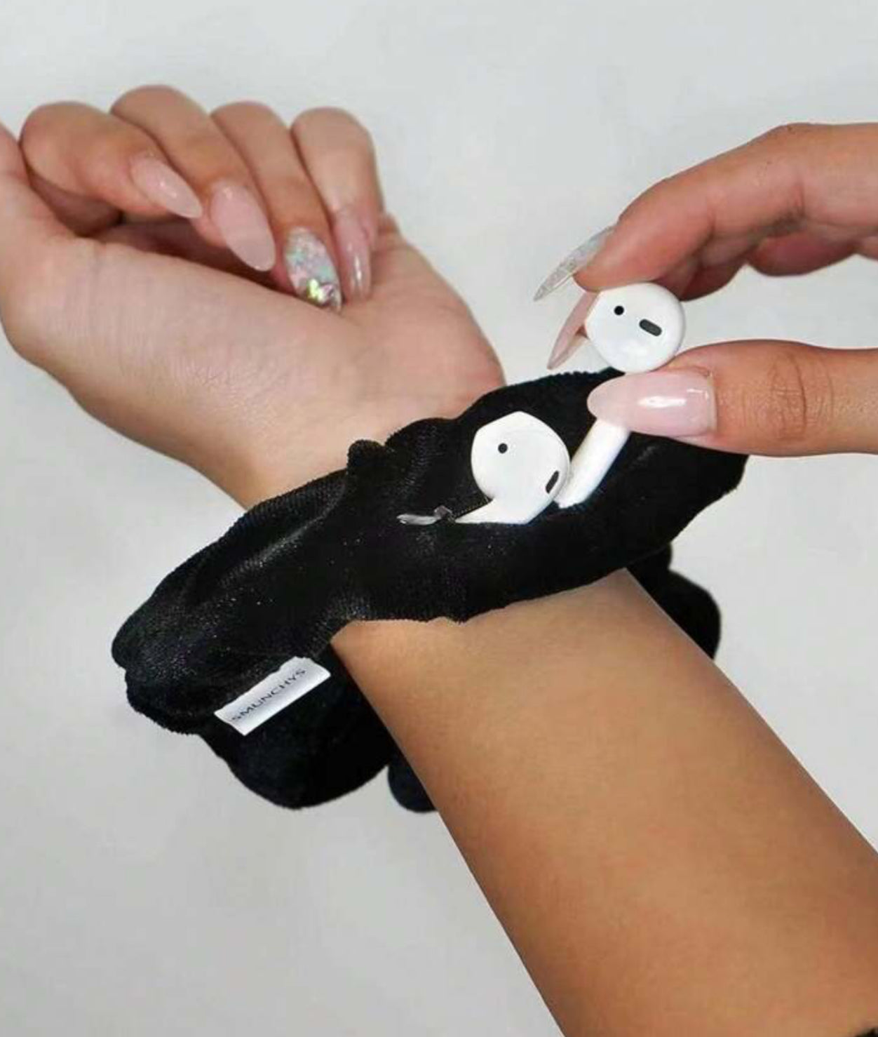 Water Resistant Hair Tie for AirTag tracking - 2 pack